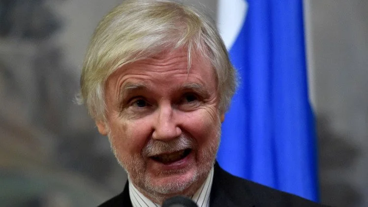 د / إيركي توميويا